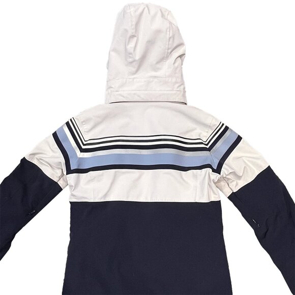 Descente ski / snowboard jacket - US size 6 (small) - Picture 3 of 9